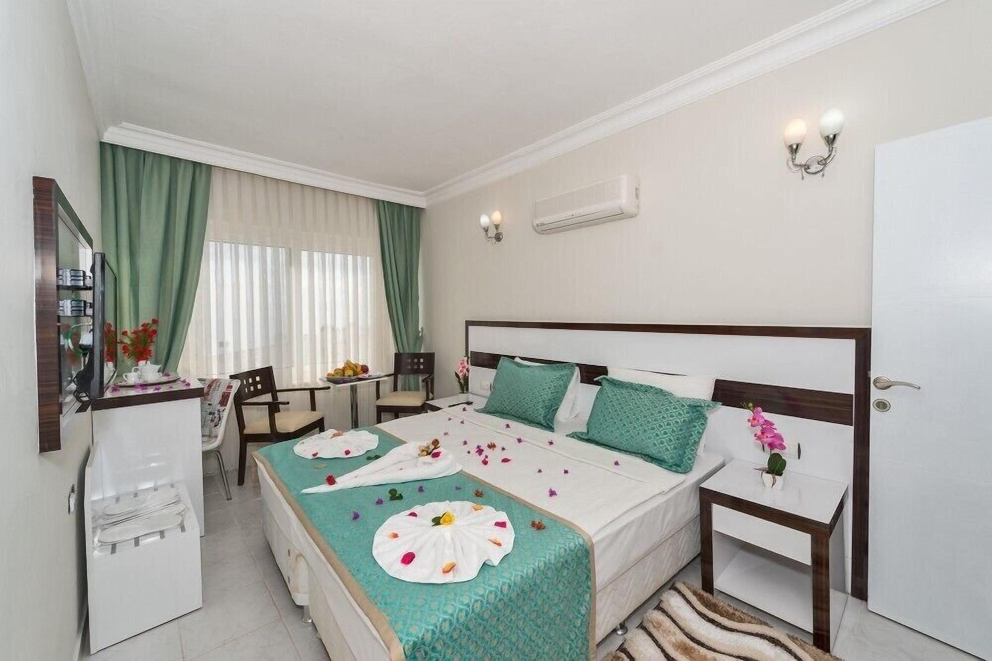 โอเตล การ์ป เดียม โกลด์ Hotel ฟินิเค ภายนอก รูปภาพ