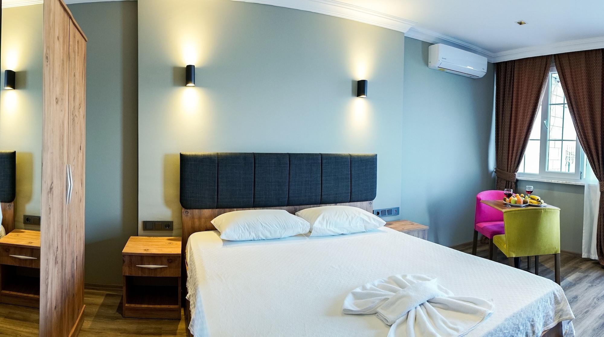 โอเตล การ์ป เดียม โกลด์ Hotel ฟินิเค ภายนอก รูปภาพ