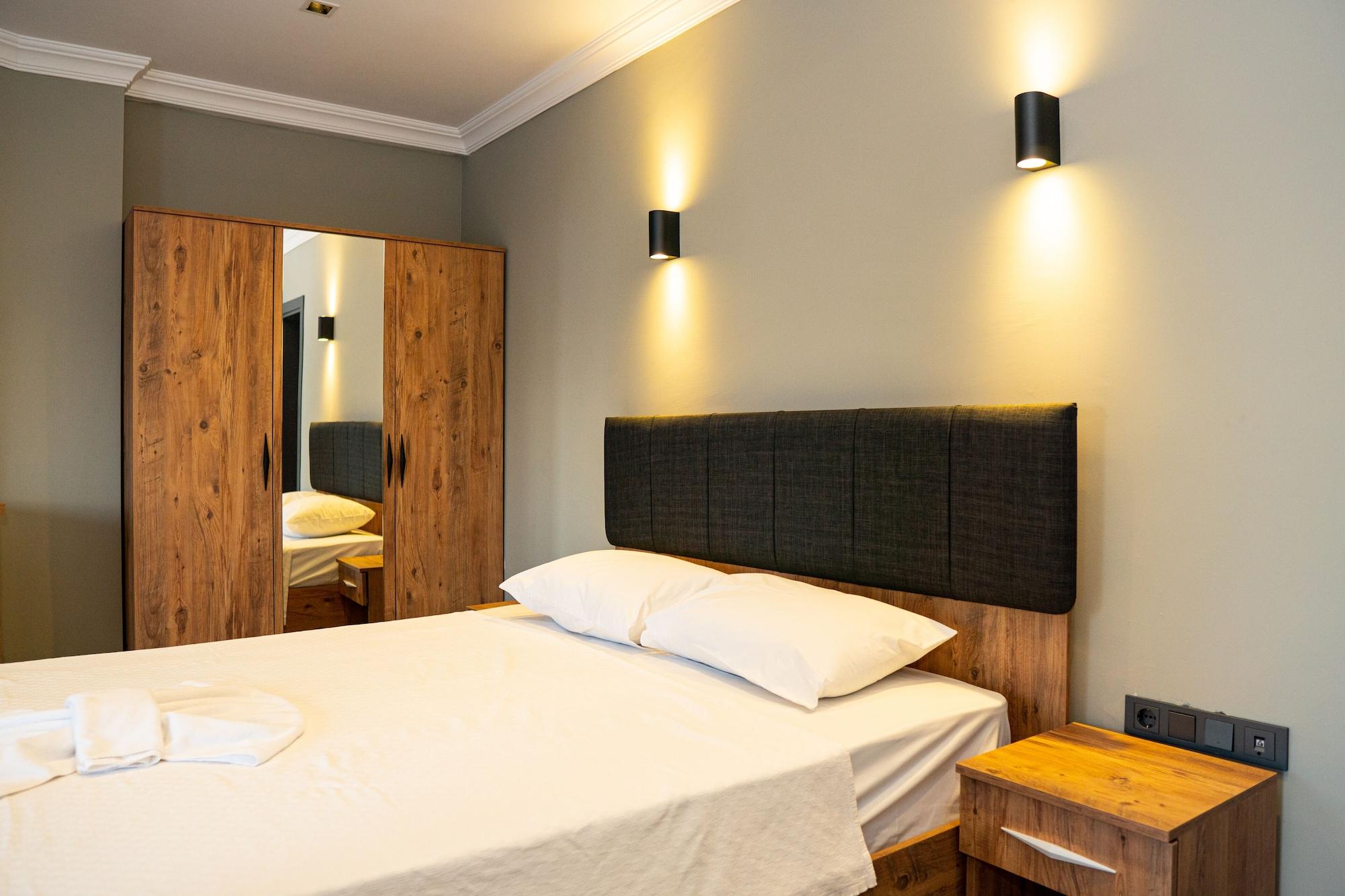 โอเตล การ์ป เดียม โกลด์ Hotel ฟินิเค ภายนอก รูปภาพ